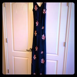 Floral maxi Tommy Bahama 100% silk black dress